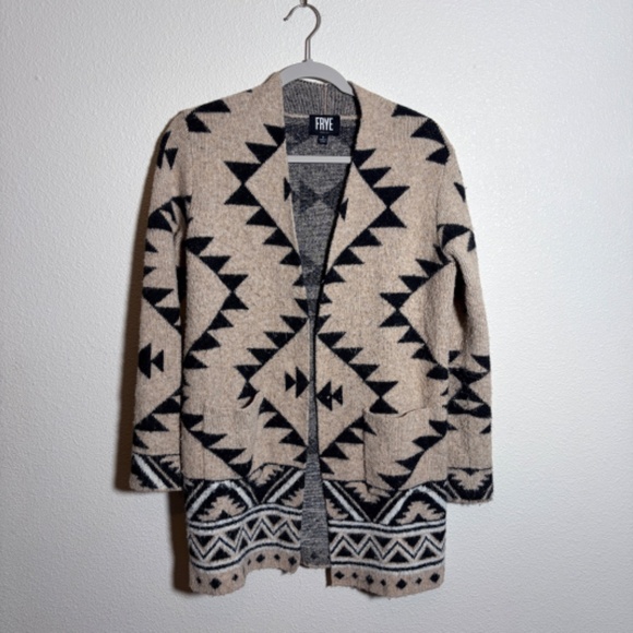 Frye Tan Black Aztec Southwestern Print Cardigan Sweater Duster Long SIZE S - Picture 5 of 16